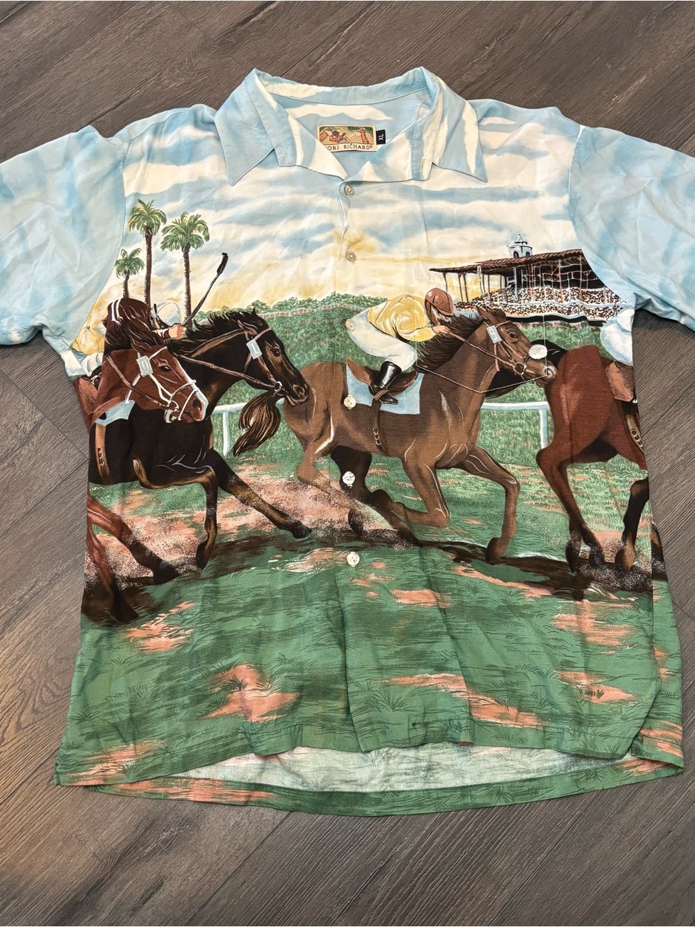 Tori Richard Horse Racing AOP Button Up Hawaiian Shirt XL USA 100% Rayon
